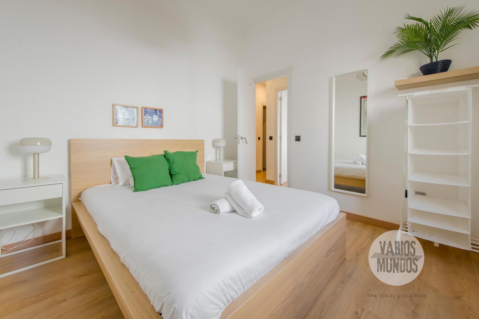 Vive El Lujo Para 7, En Santa Ana 6 Madrid Kültér fotó