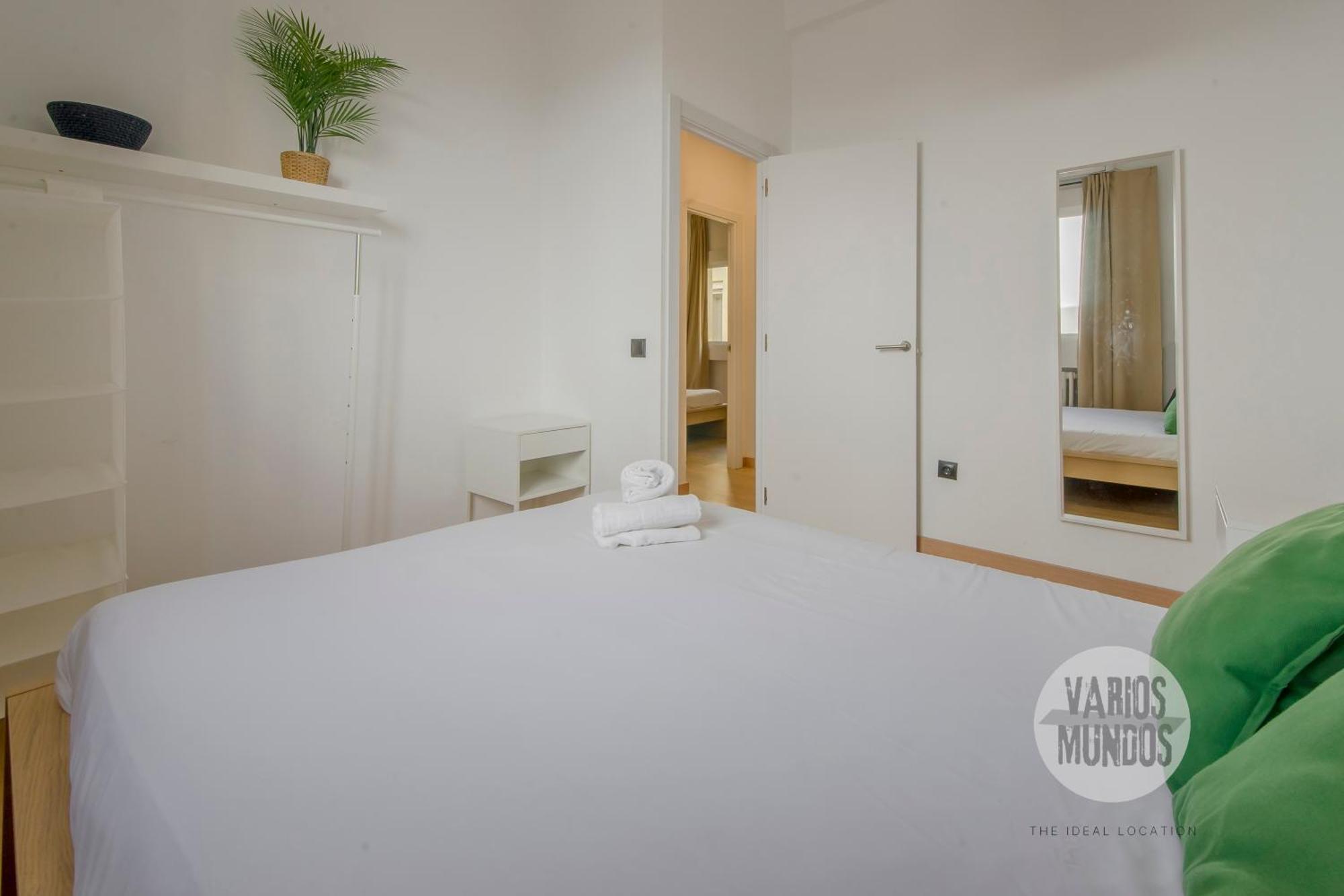 Vive El Lujo Para 7, En Santa Ana 6 Madrid Kültér fotó